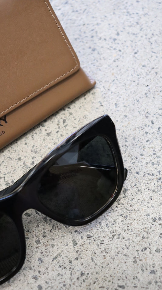 Burberry Sunglasses N/A