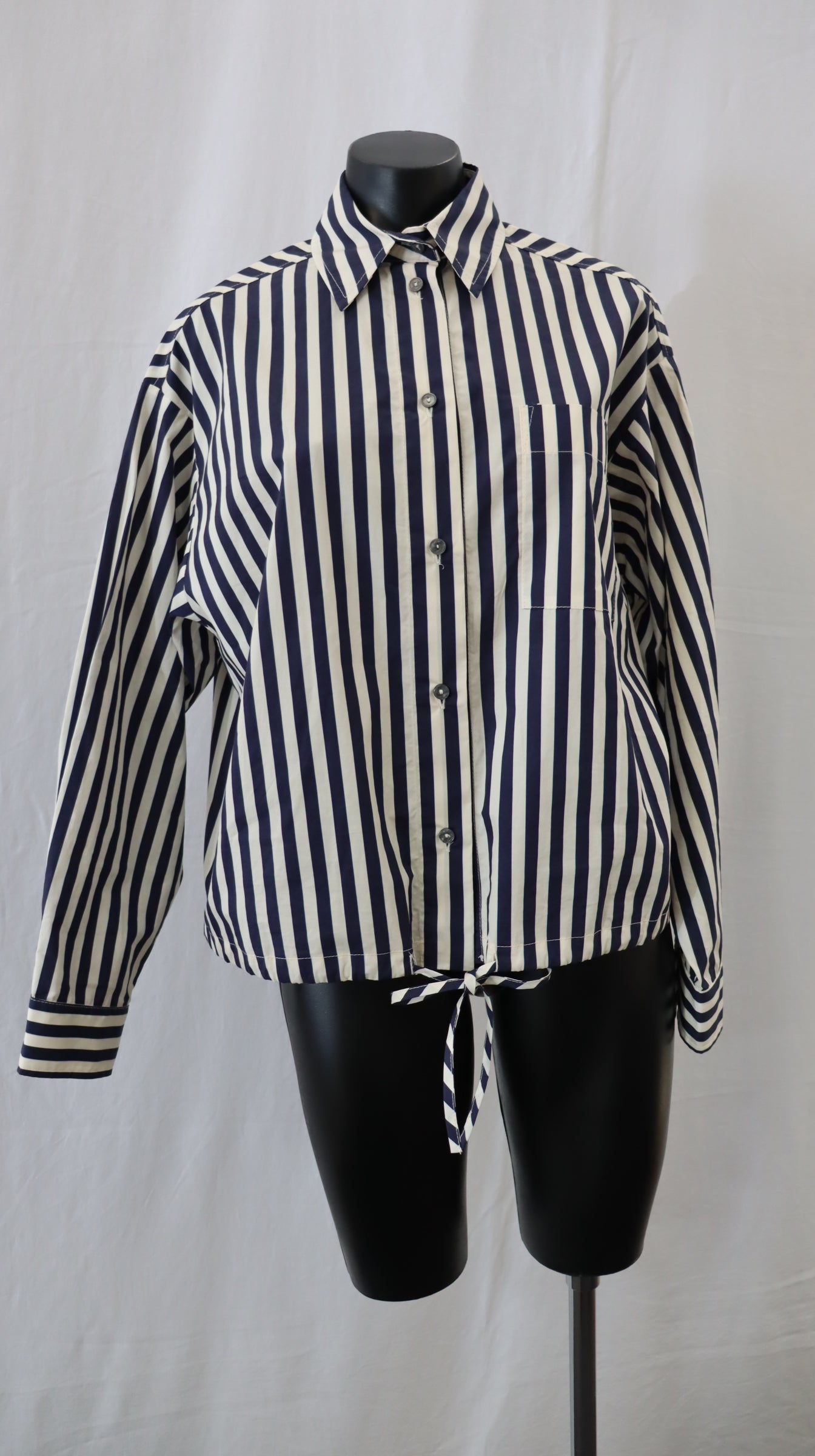 RICOCHET Button Up M