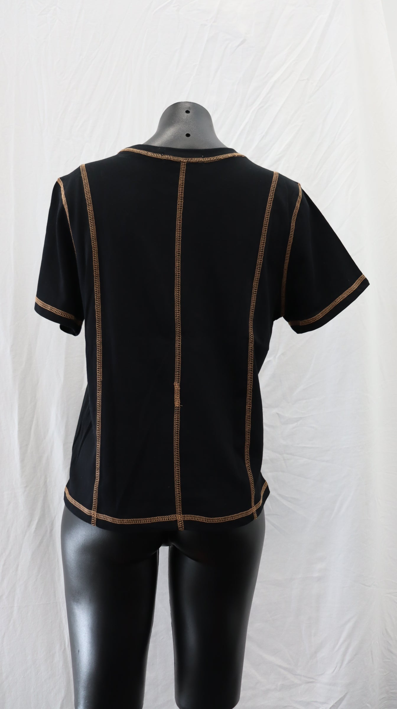 Elementary Tee M