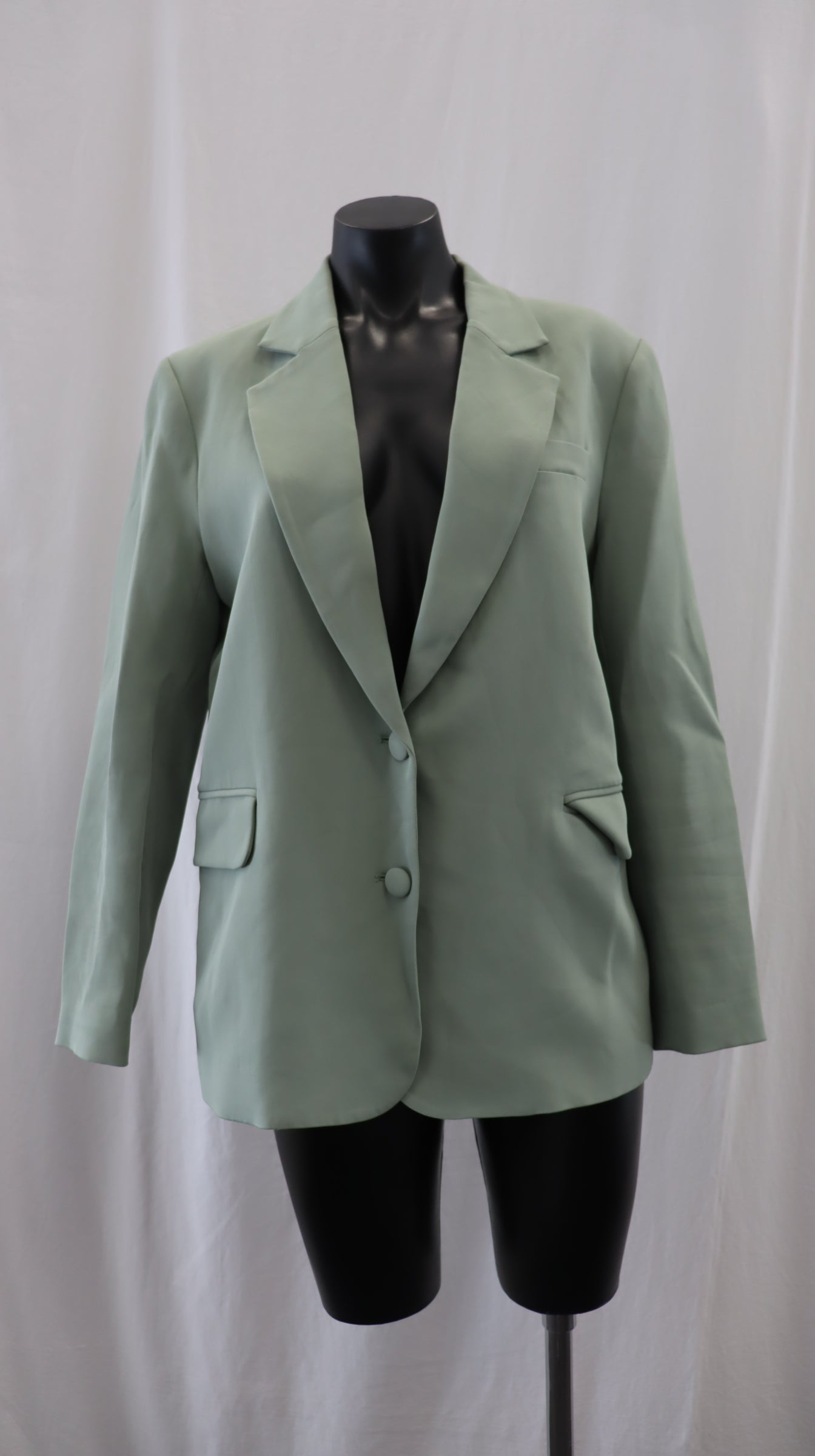M A X Blazer 8