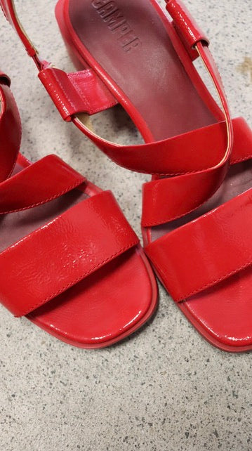 camper Heels 37