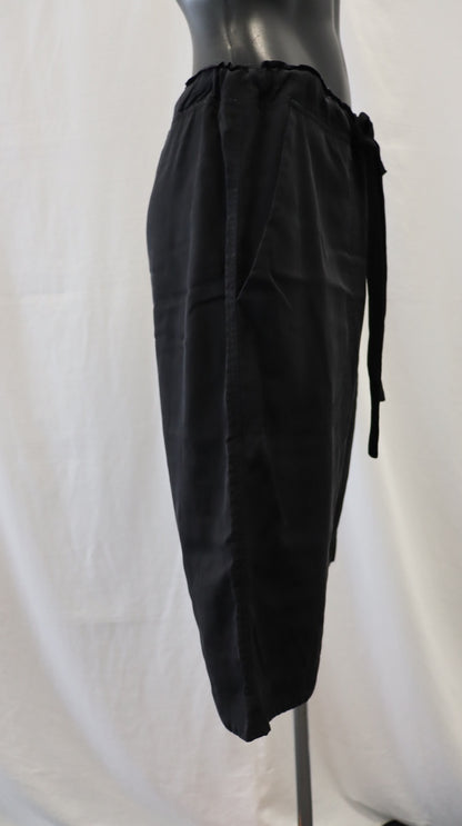 CHARMAINE REVELEY Shorts 10