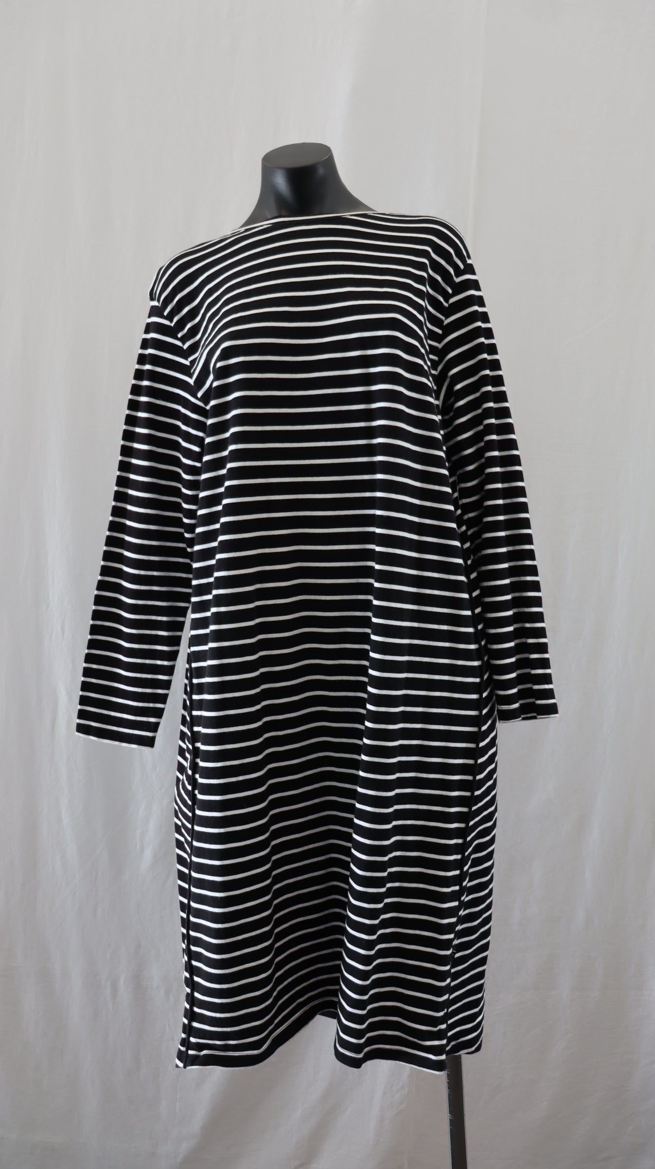 moochi Midi Dress L