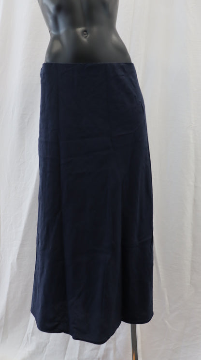 WHISTLE Maxi Skirt 12