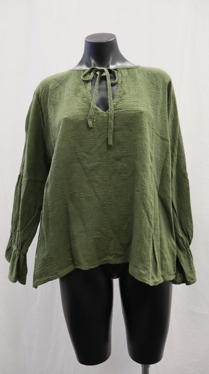 BLAK L O V E Blouse 16