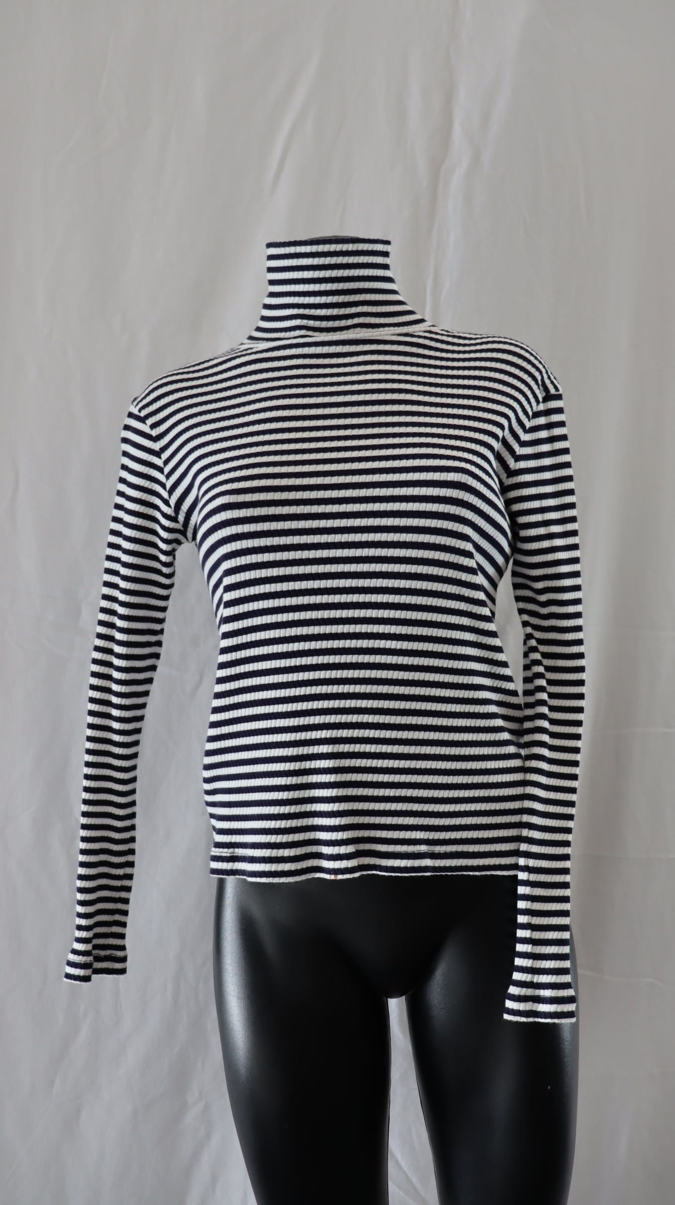 annie Long Sleeve S