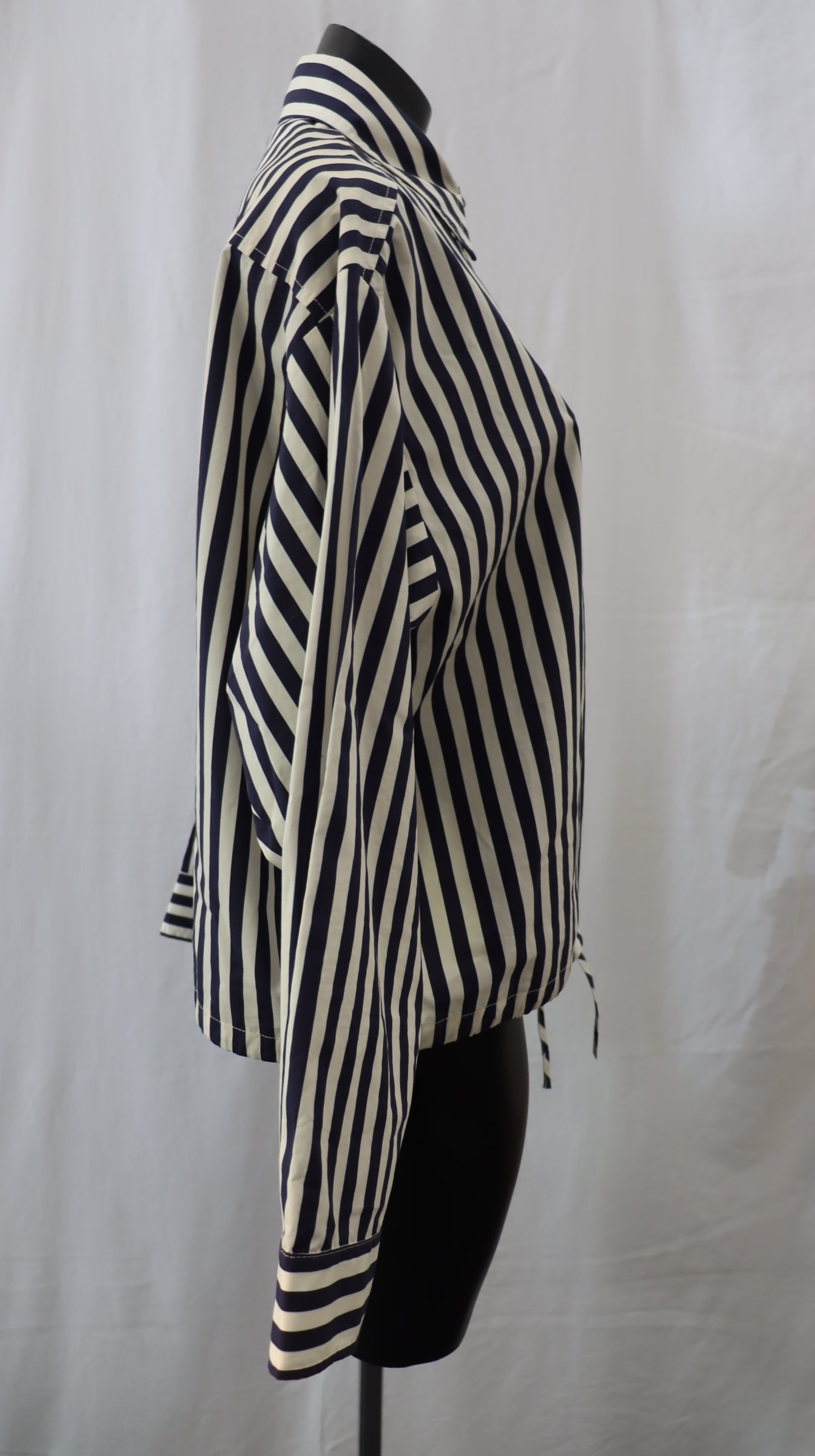 RICOCHET Button Up M