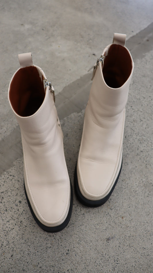 Bronwyn Boots 39