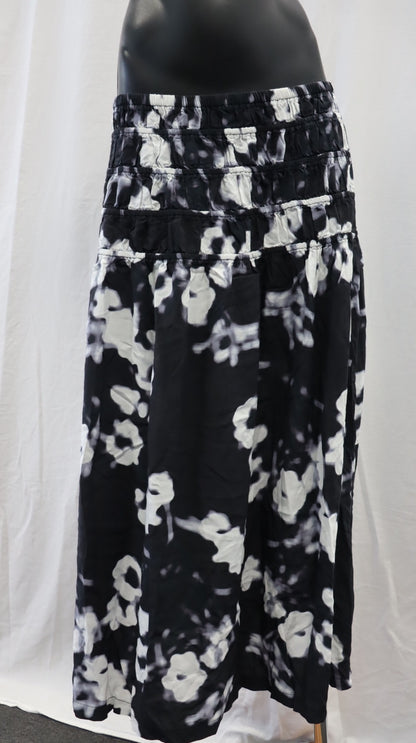 Briarwood Maxi Skirt L