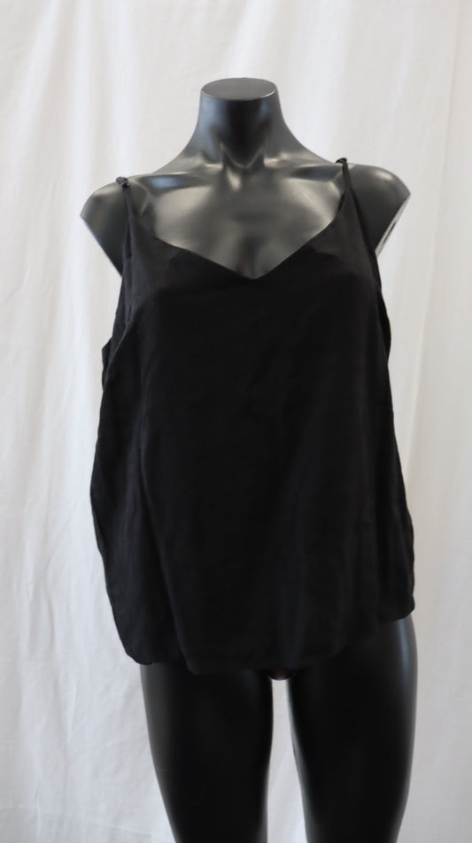 M A X singlet 16