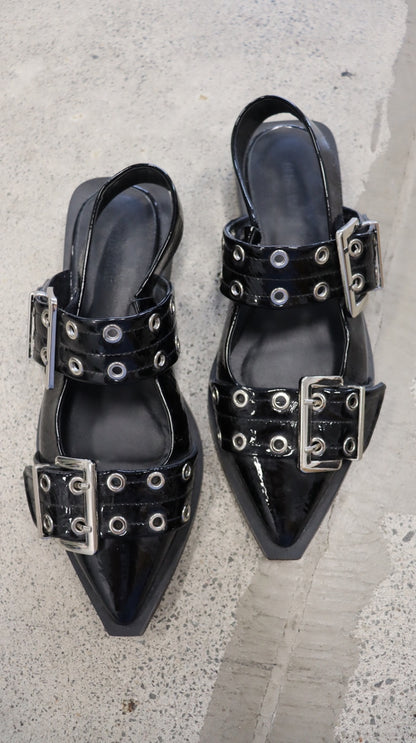 ALIAS MAE Flats 39