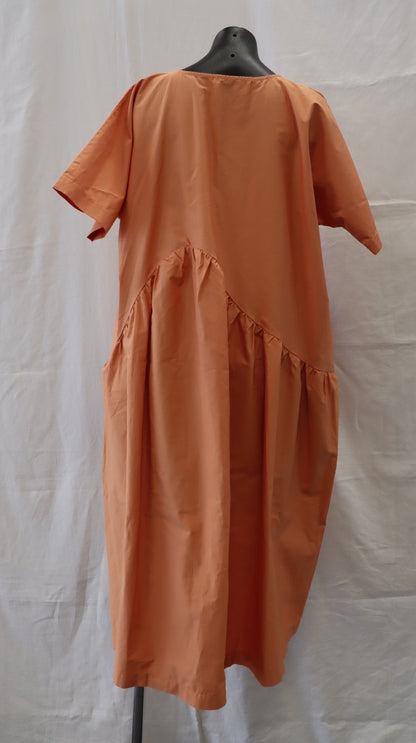 RICOCHET Midi Dress xs