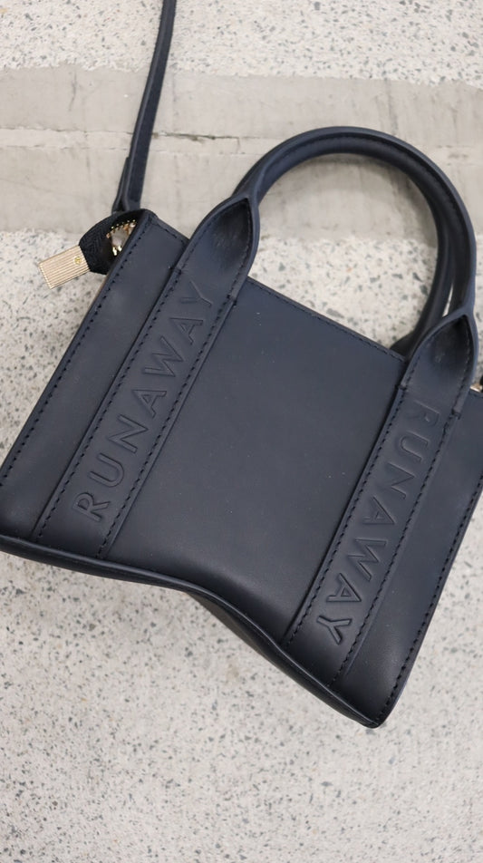 karen walker handbag N/A