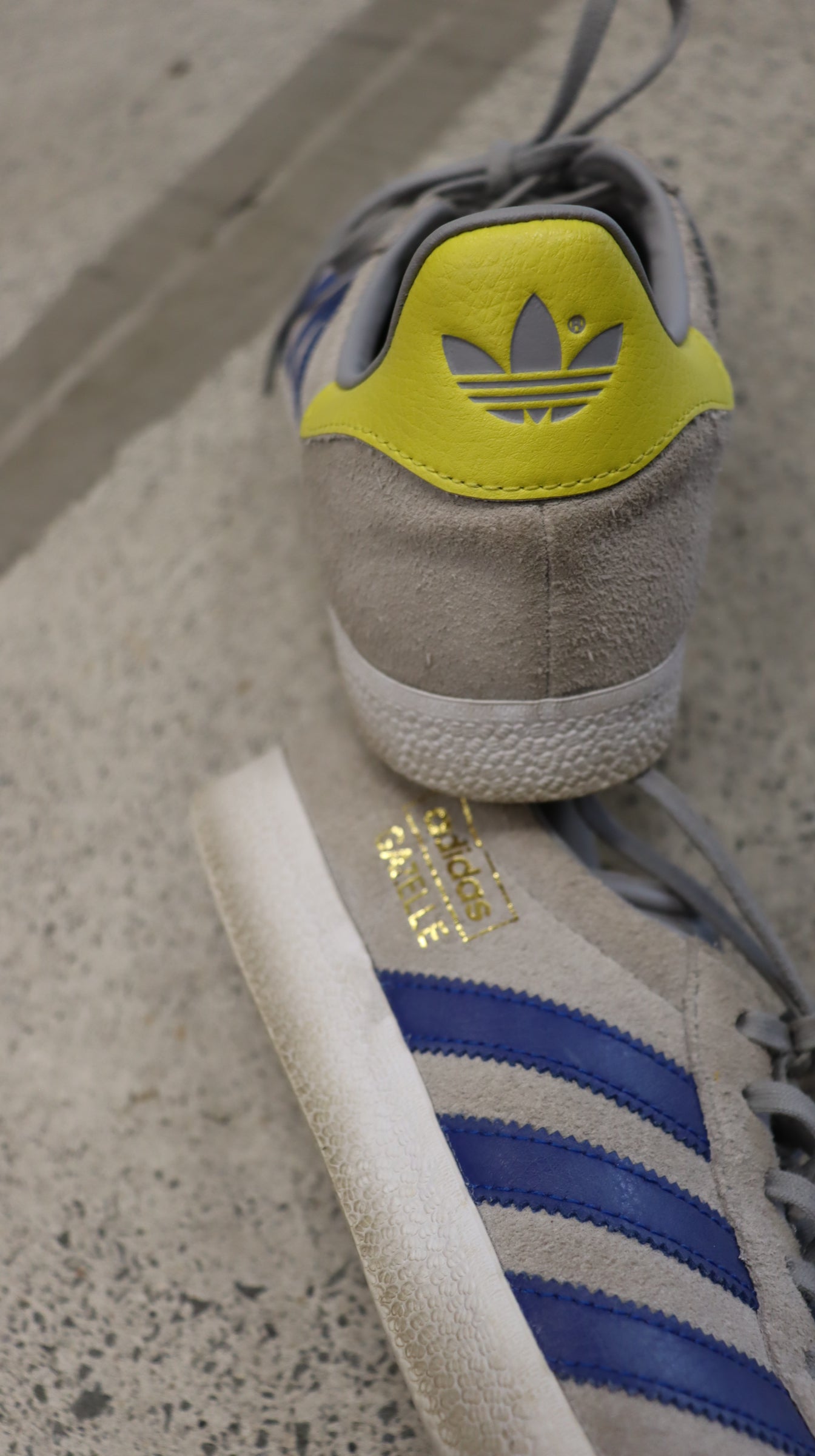 adidas Sneaker 6 1/2