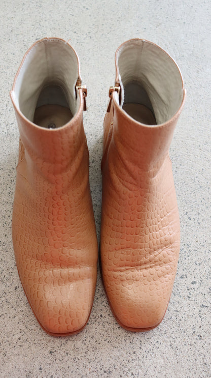 CHAOS & HARMONY Boots 38