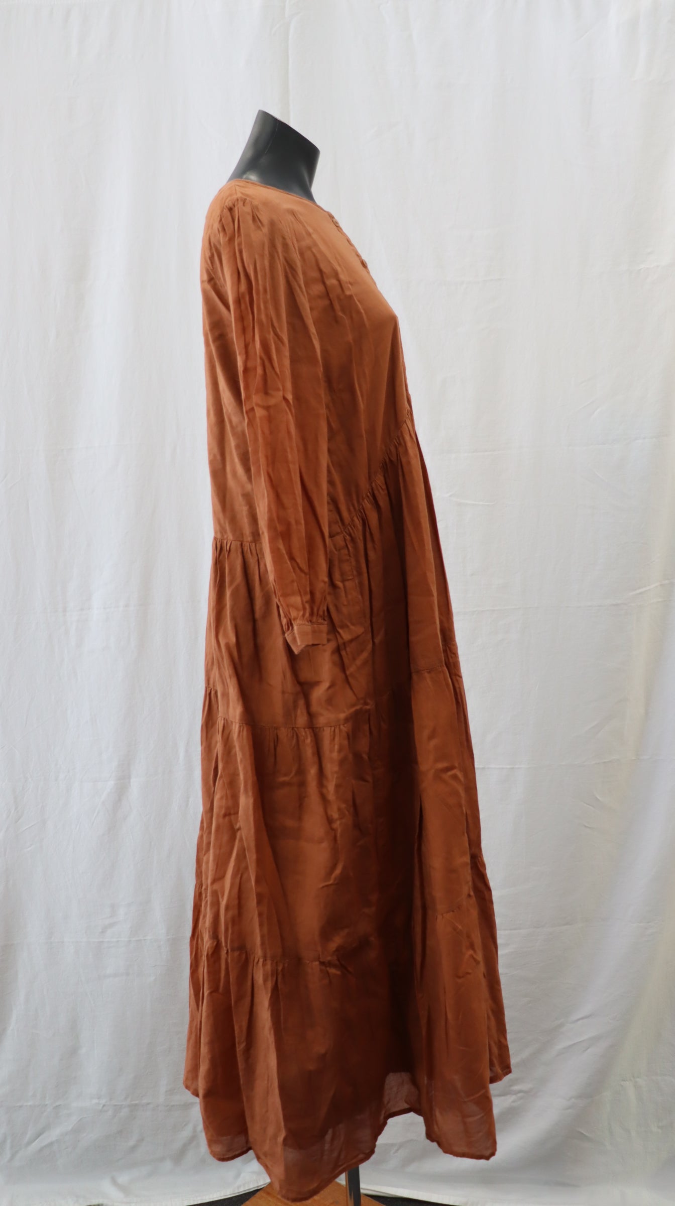 B L A K L U X E Midi Dress 12
