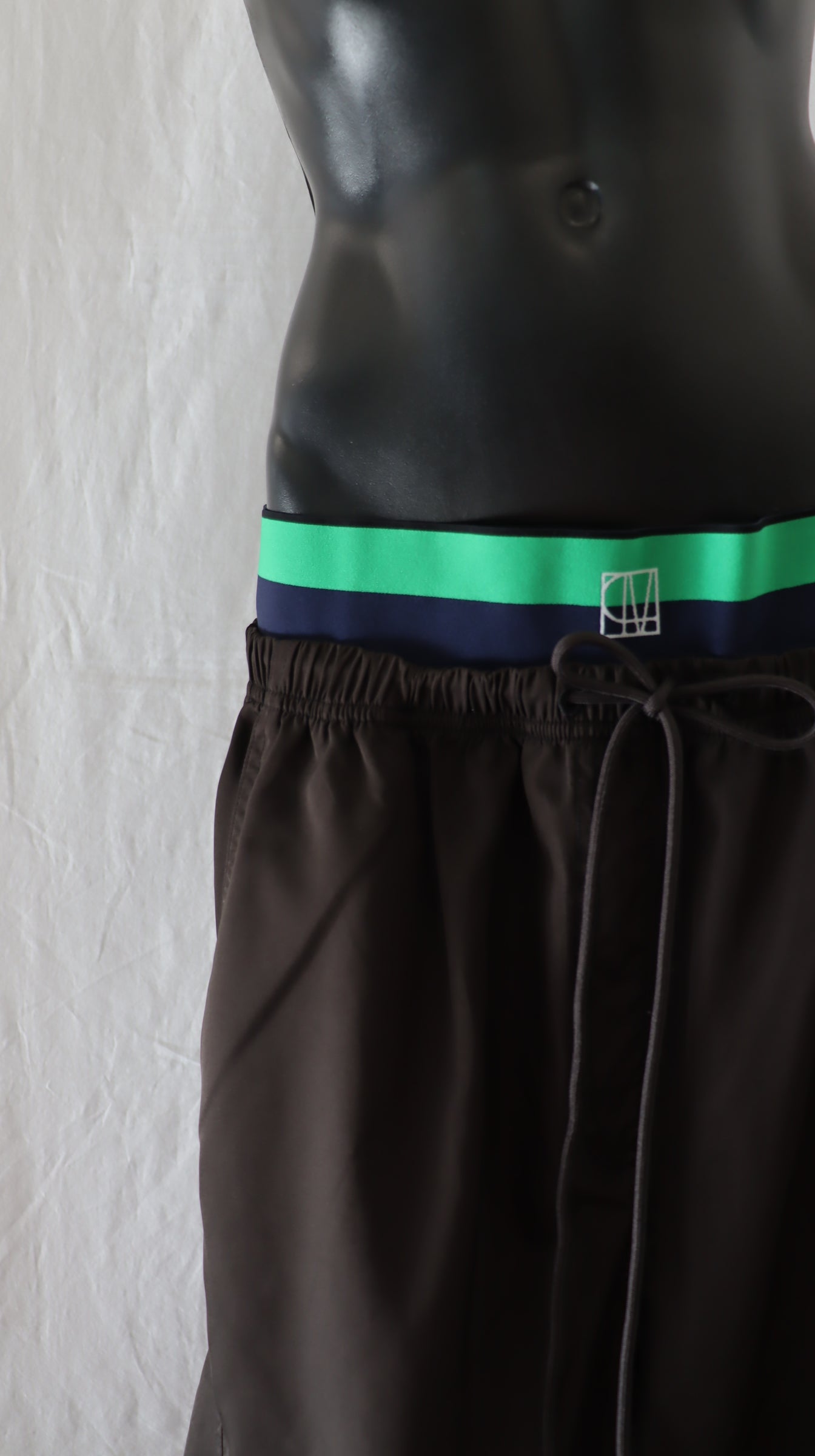 C & M | CAMILLA AND MARC Pants 14