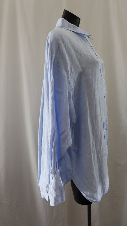 M A X Button Up 18