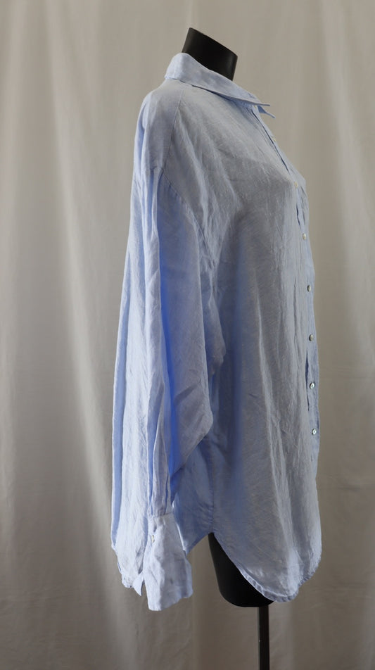 M A X Button Up 18