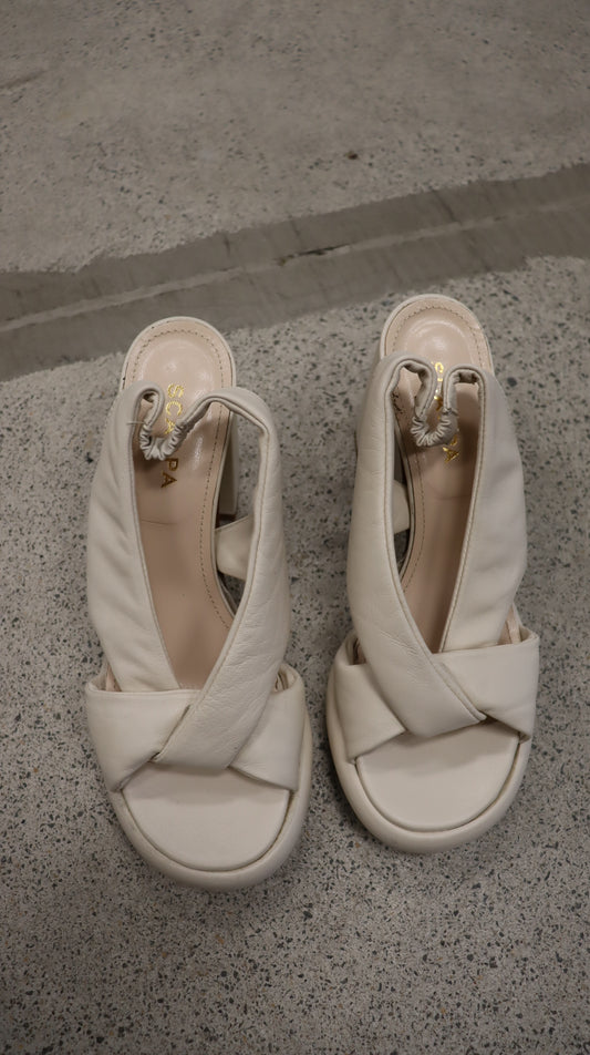 scarpa Heels 37