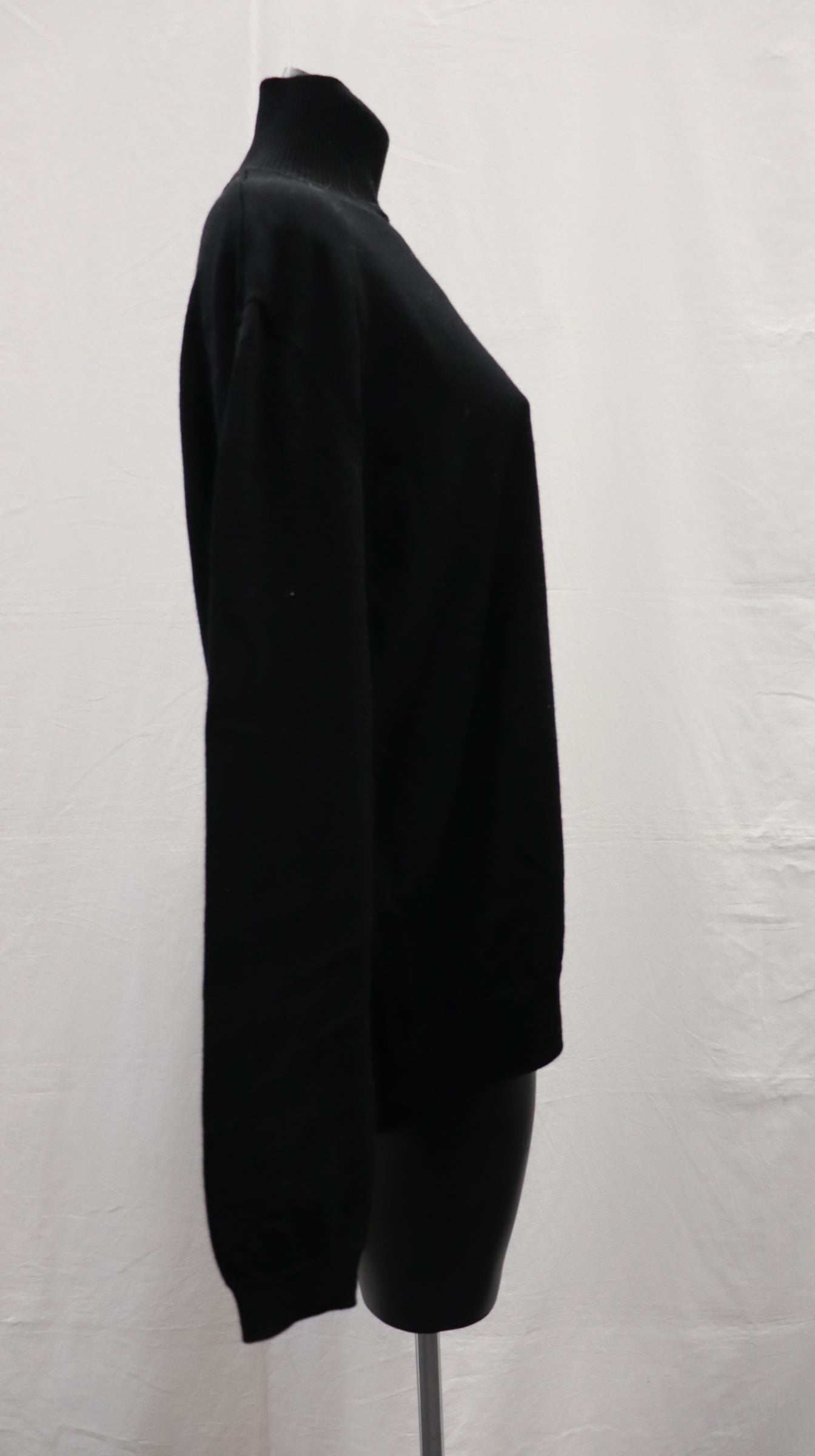 moochi Knit L