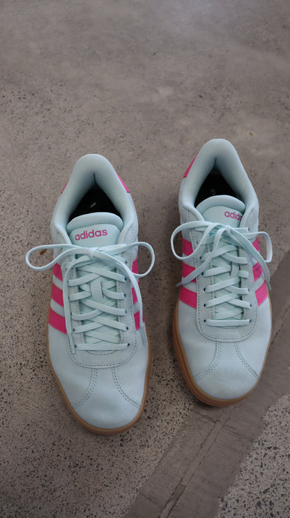 adidas Sneaker 41 1/3