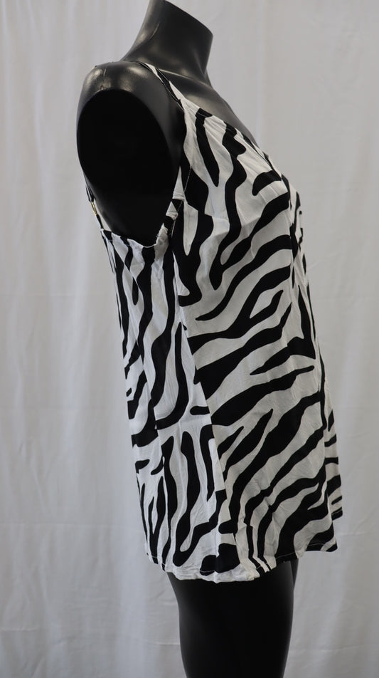 Saffron Road singlet XL