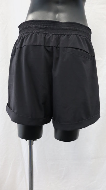 lululemon Shorts S