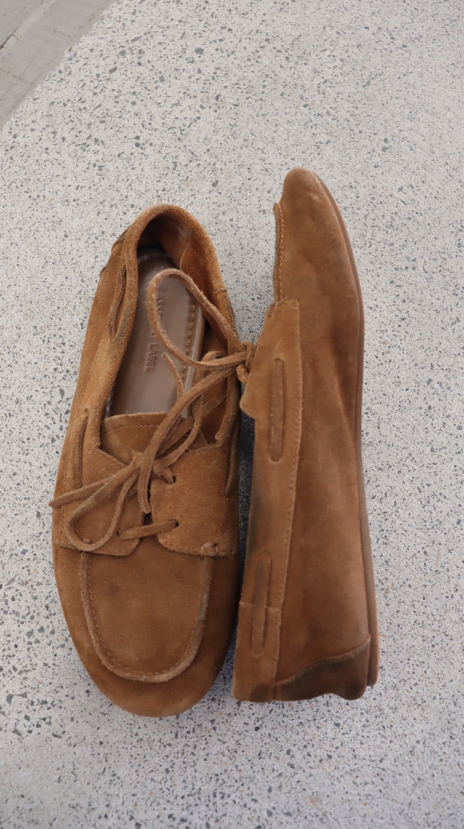 ASSEMBLY LABEL Flats 38