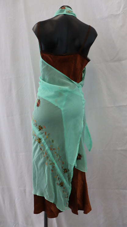 Carly Harris Midi Dress M