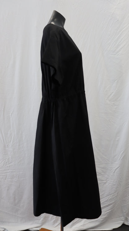 RICOCHET Midi Dress L