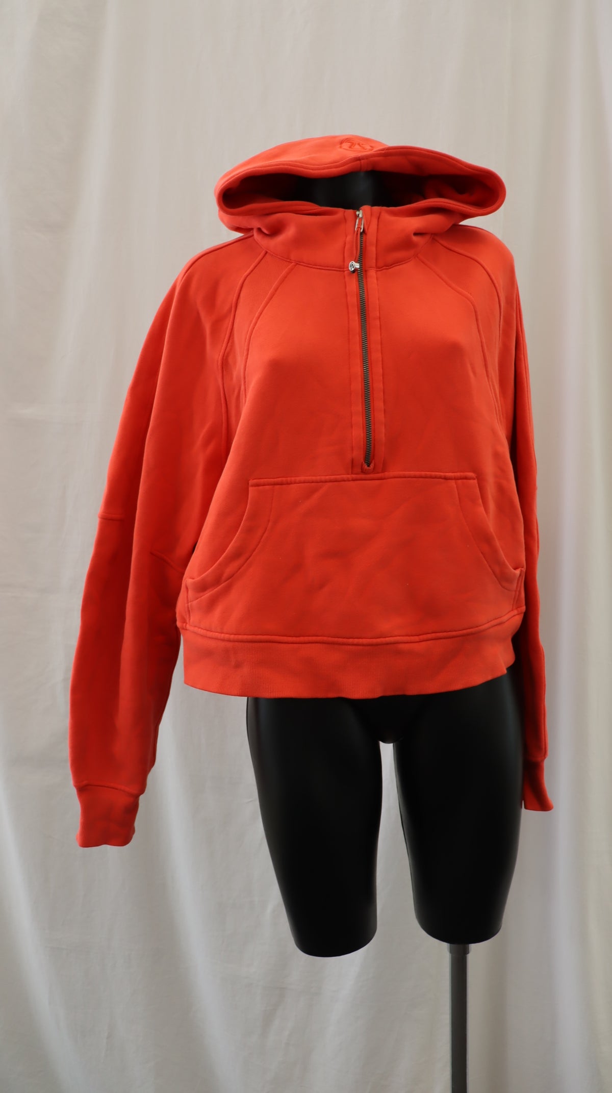 lululemon jumper M/L