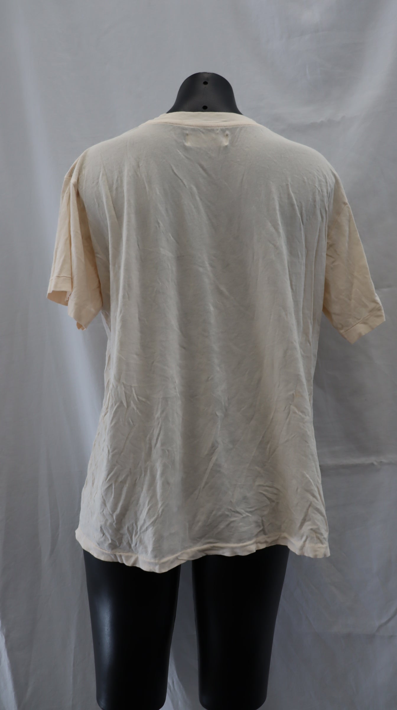 remain Tee 8