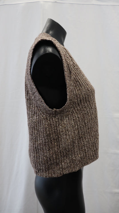 Knit One Vest M
