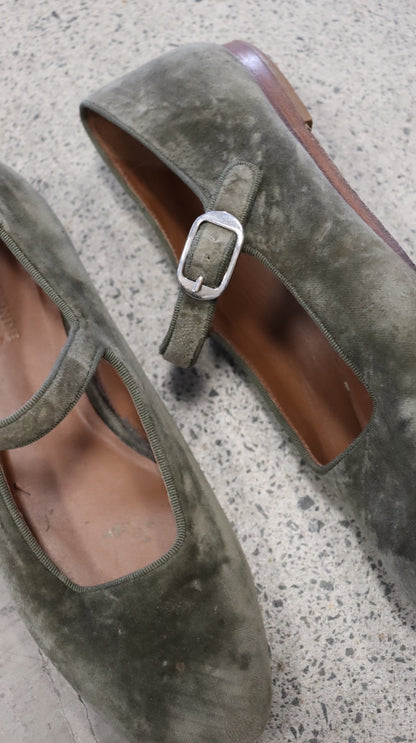 Le Monde Beryl Flats 38