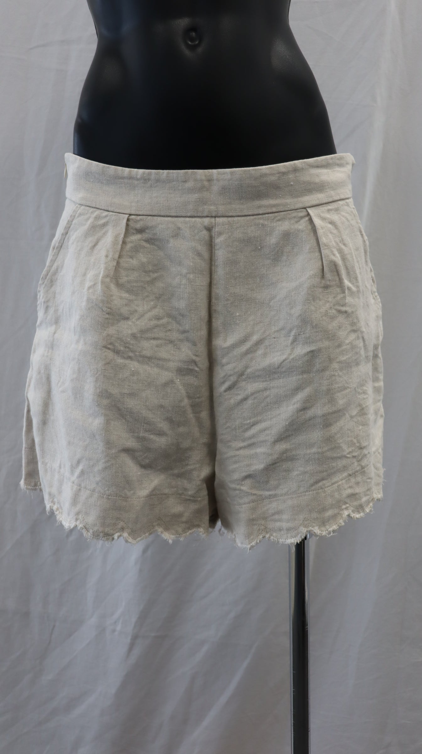 Caitlin Crisp Shorts 12