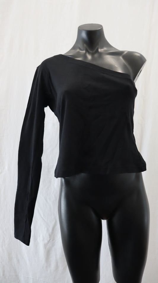 Benjamin Alexander Long Sleeve 14