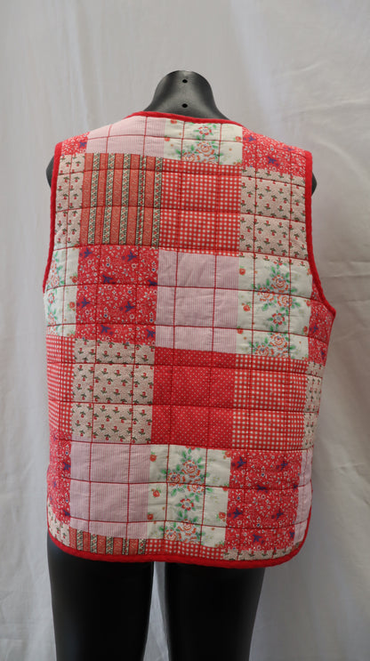 DAMSON MADDER. Vest 10