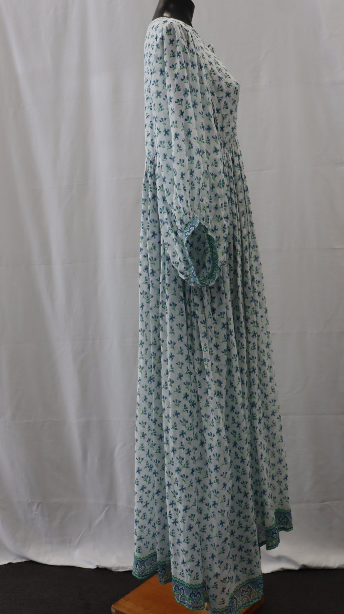 Daughters Of India Maxi Dress XXL
