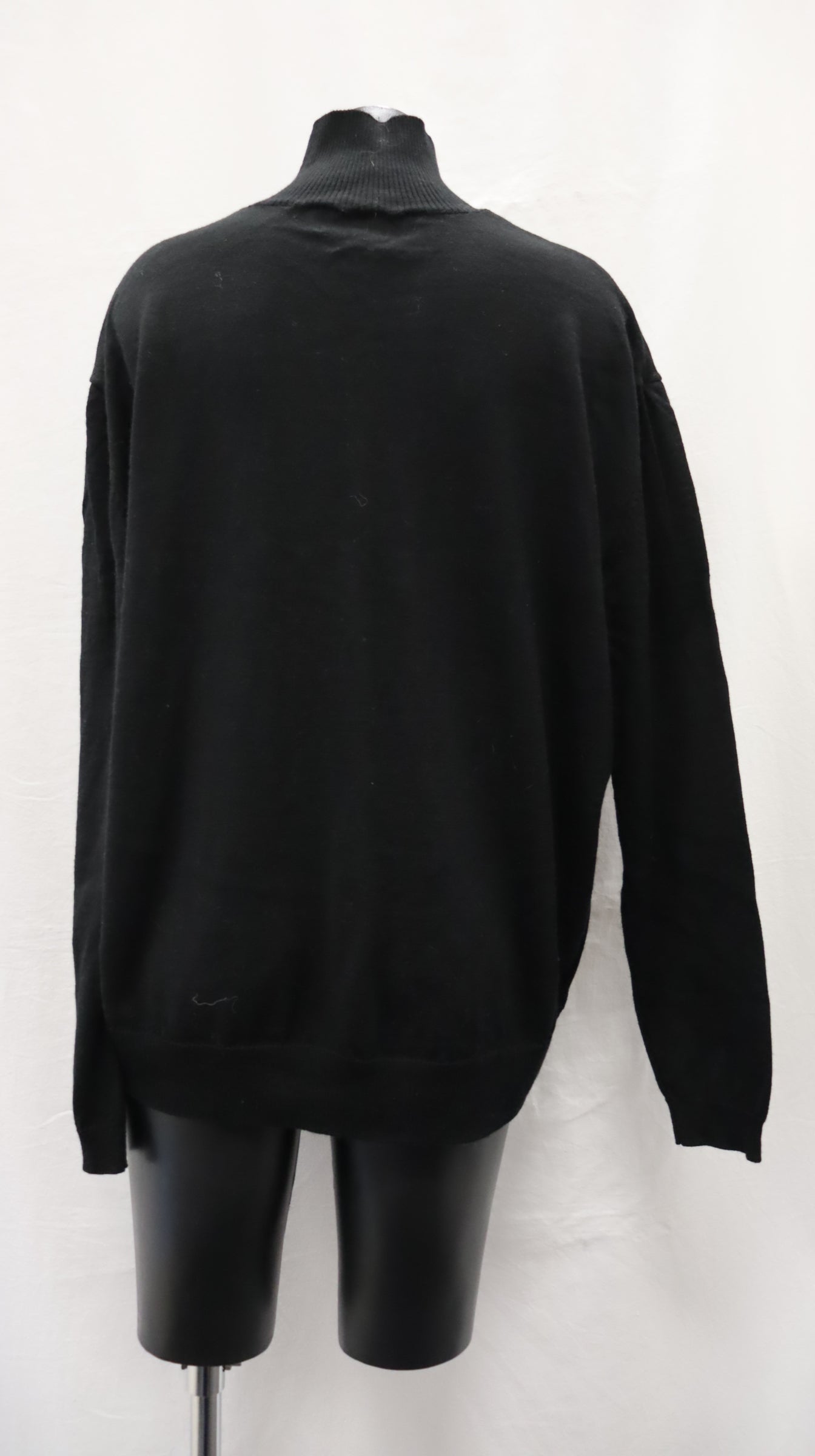 moochi Knit L