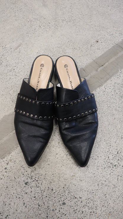 CHAOS & HARMONY Flats 41