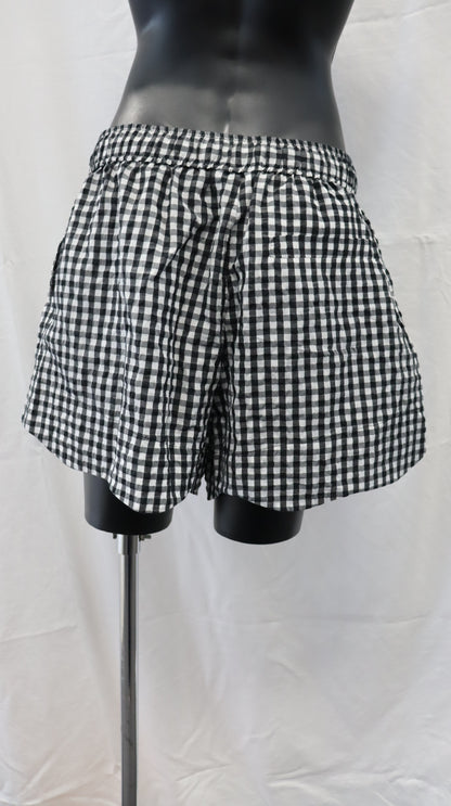 GANNI Shorts 10