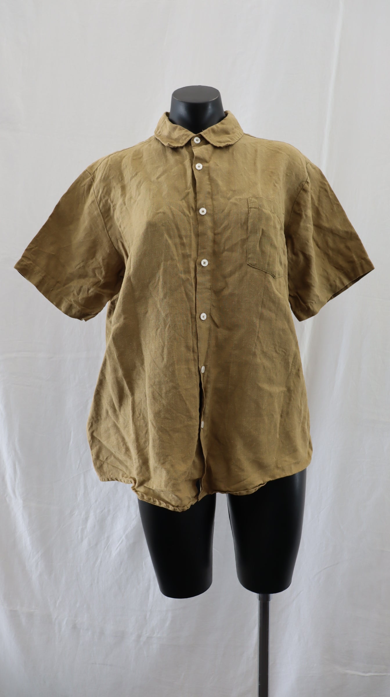 A&C Button Up M