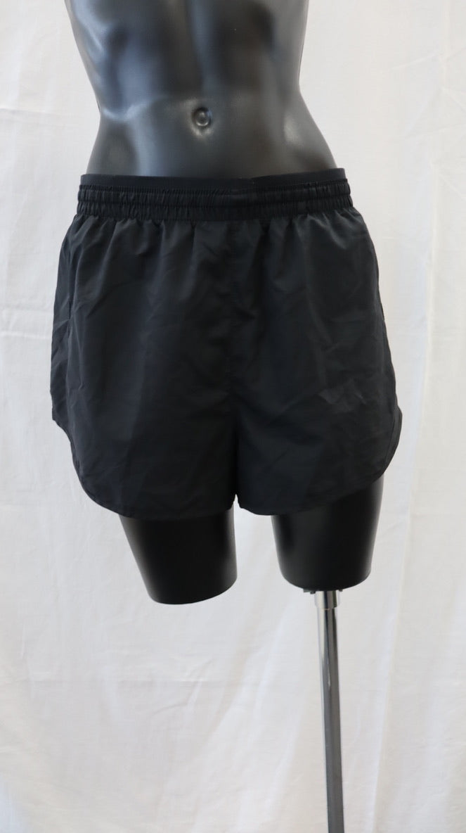 NIKE Shorts L