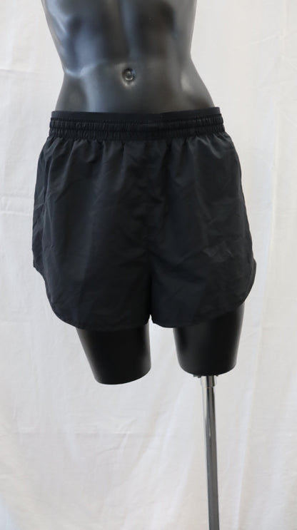 NIKE Shorts L
