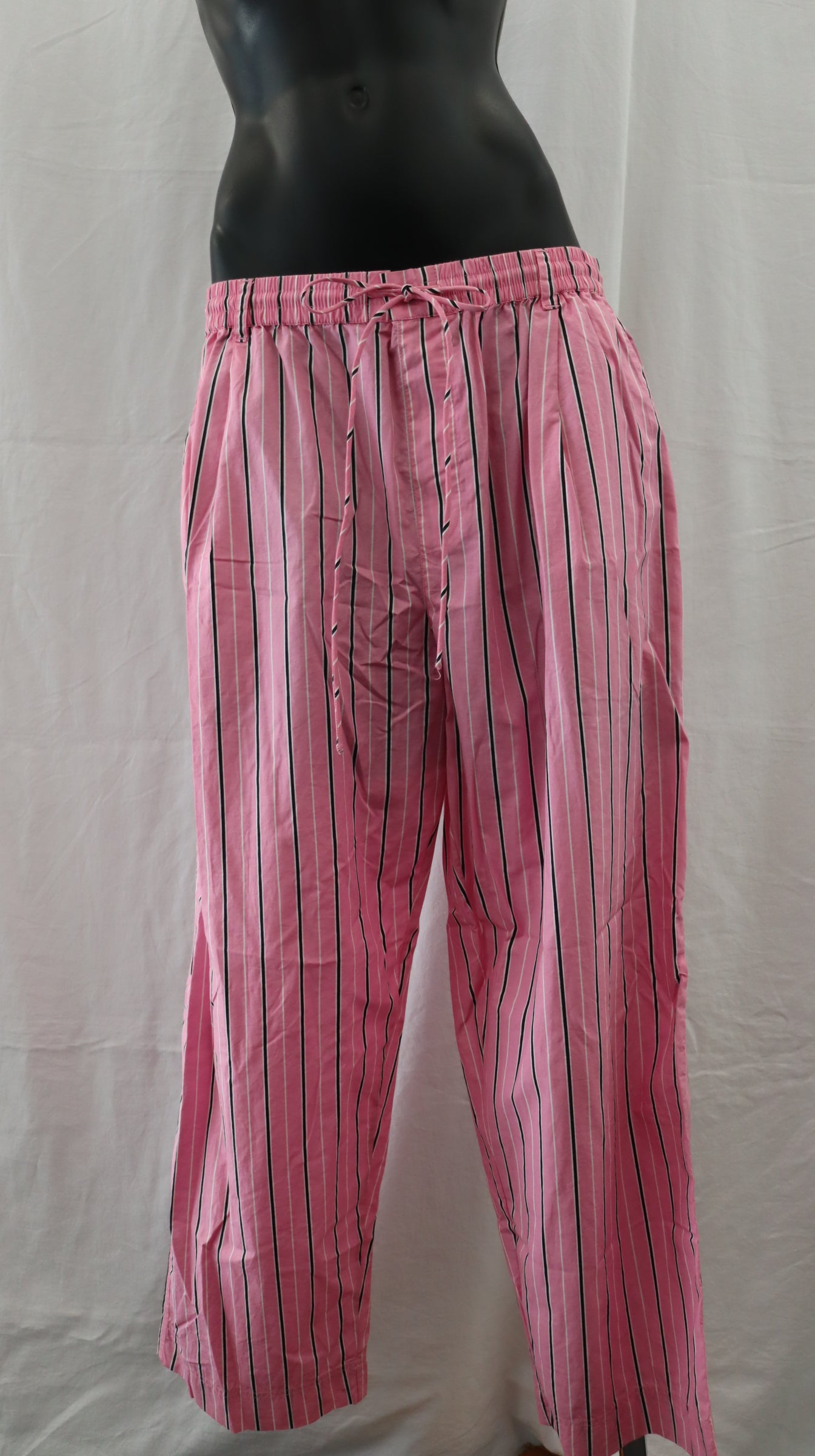 DAMSON MADDER. Pants 14