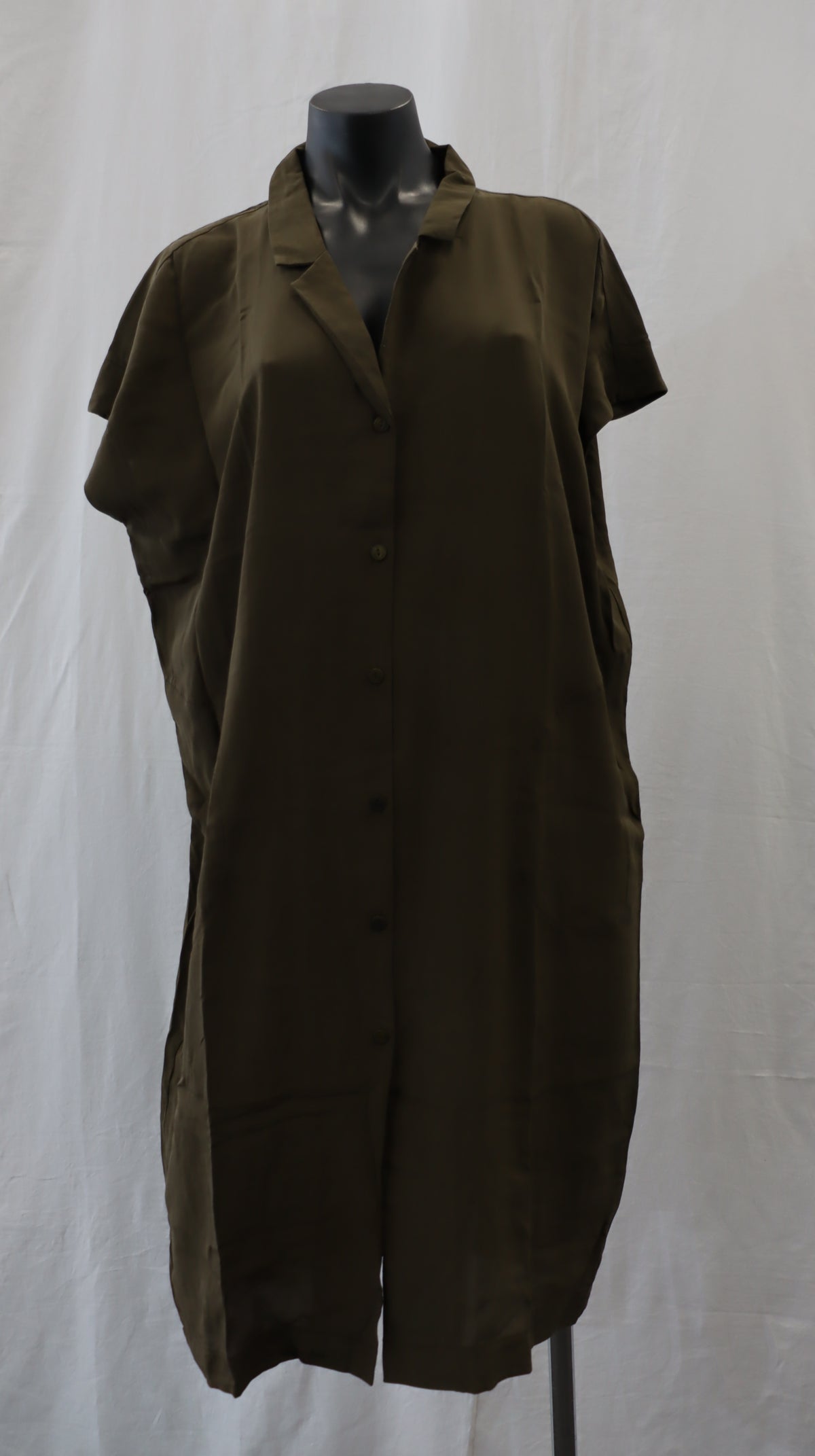juliette hogan Midi Dress 12