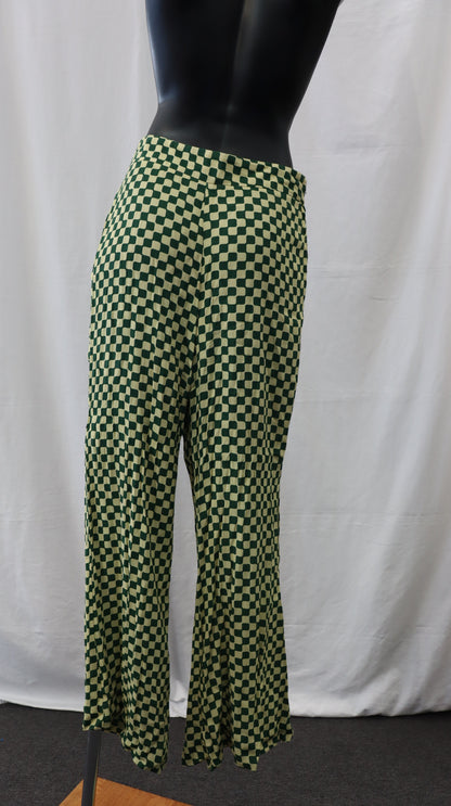 THIRD FORM Pants 8