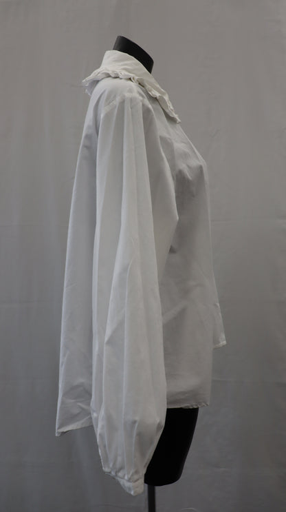 kowtow Button Up L