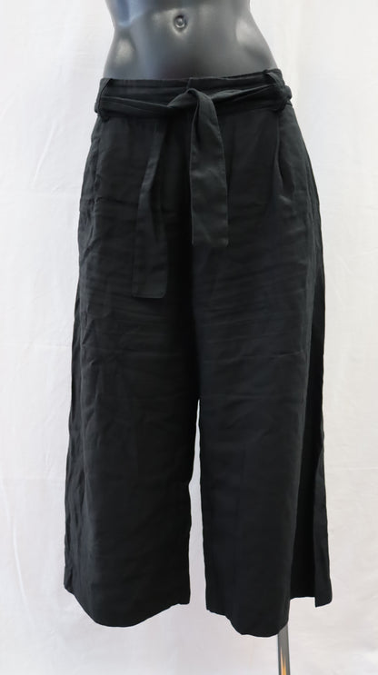 VIKTORIA WOODS Pants 12